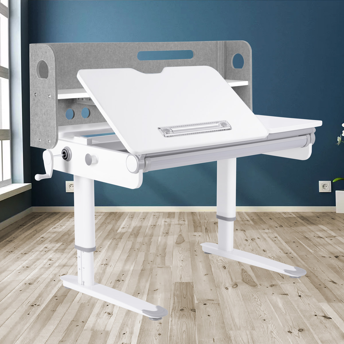 Детский стол Kinderzen Campina