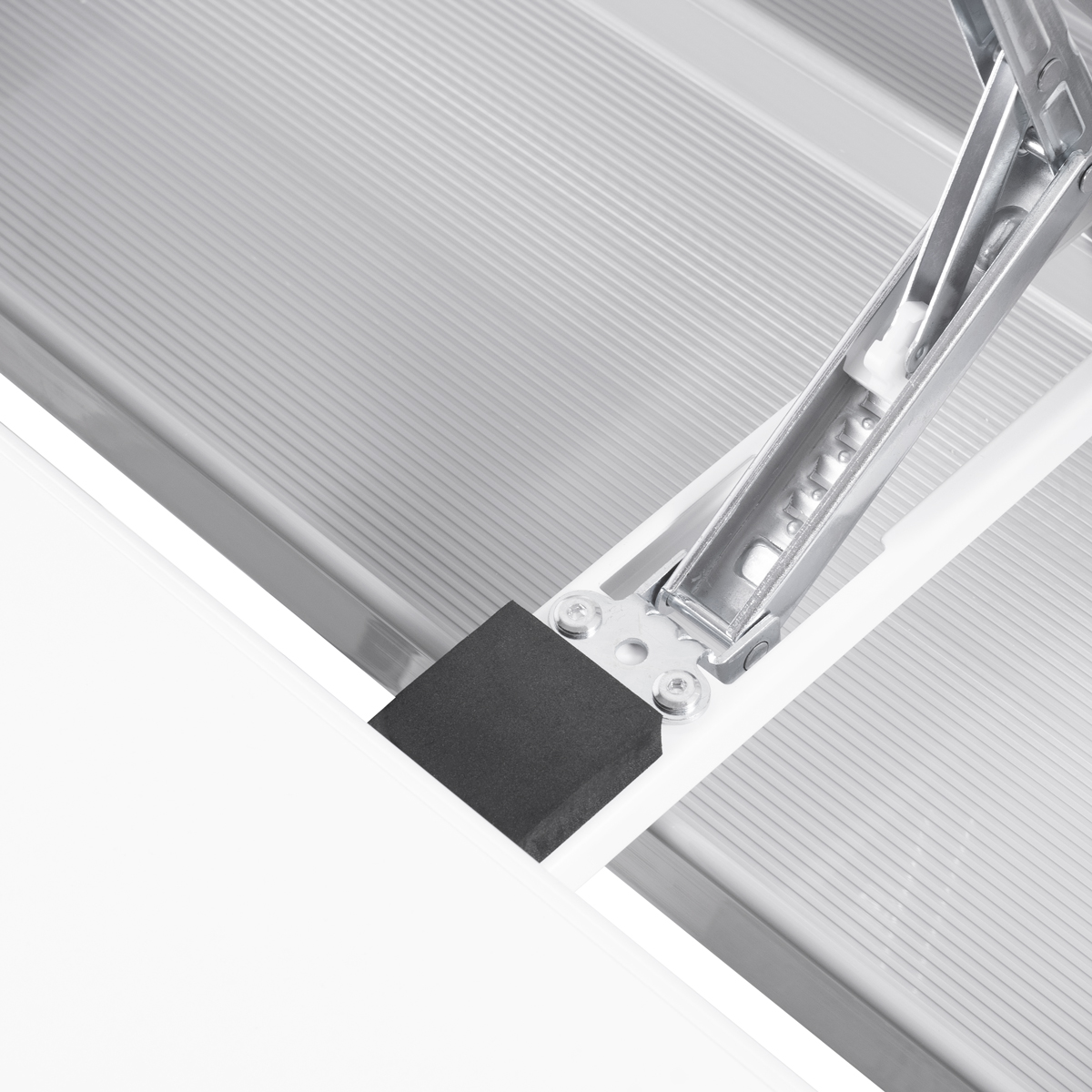 Комплект Kinderzen Antinori Pro парта + кресло + надстройка + подвесная тумба + органайзер + подставка для книг белый/голубой с голубым креслом Ergoback