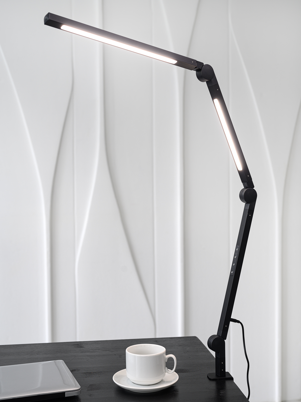 Светильник настольный Anatomica Smart-416 черный Светильник настольный Anatomica Smart-416 черный